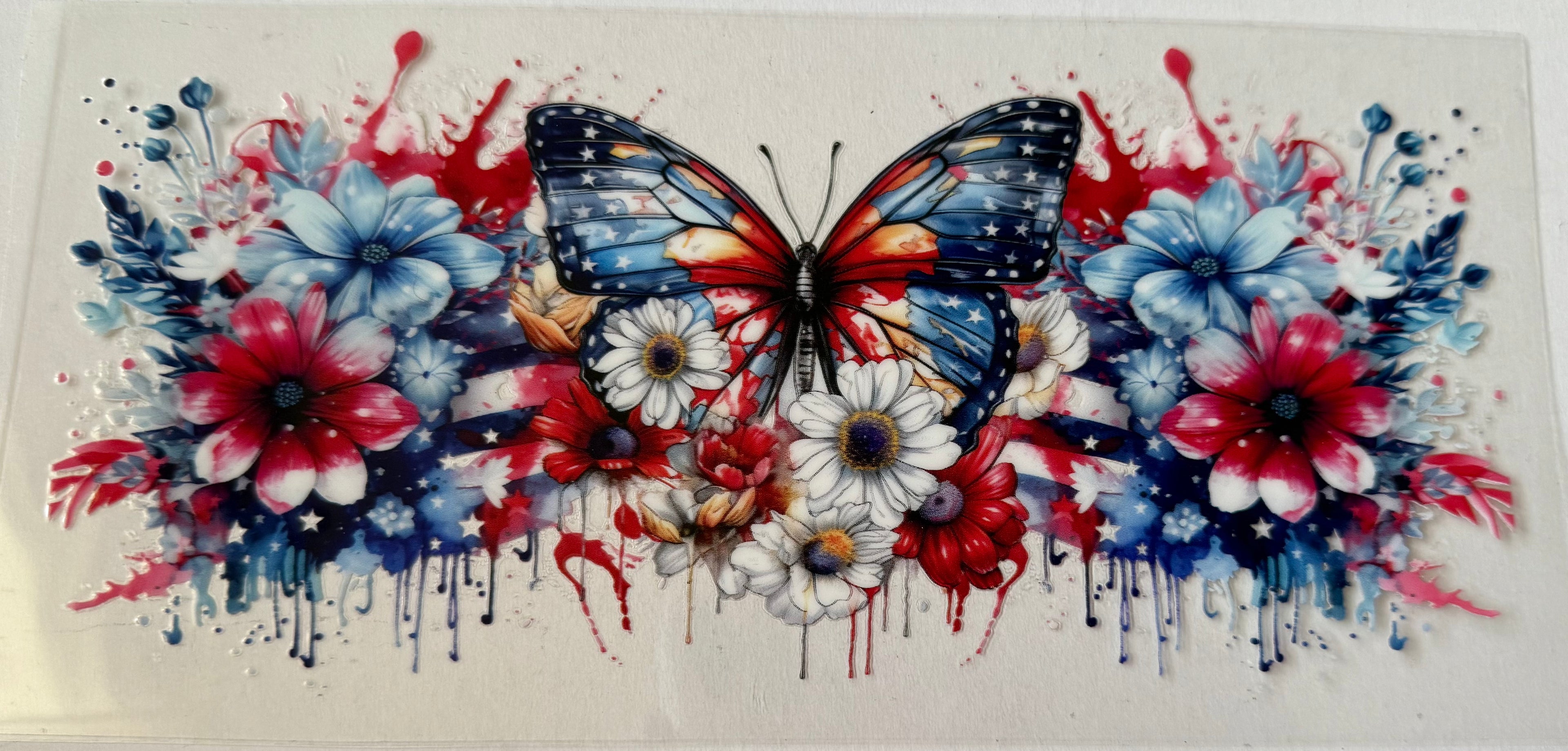 16 Oz Red, White & Blue Flower Butterfly